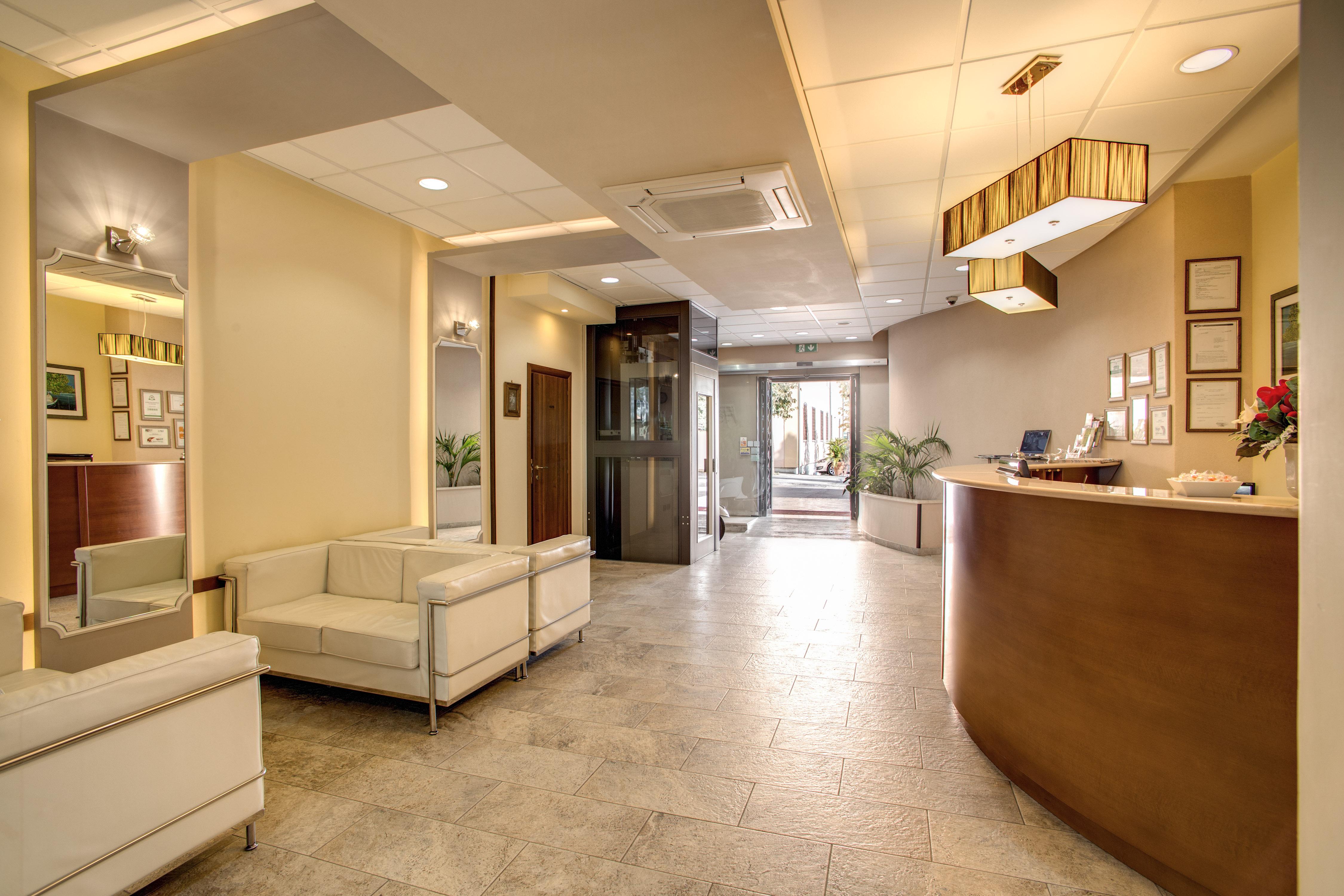 Hotel Roma Tiburtina Metro Екстер'єр фото
