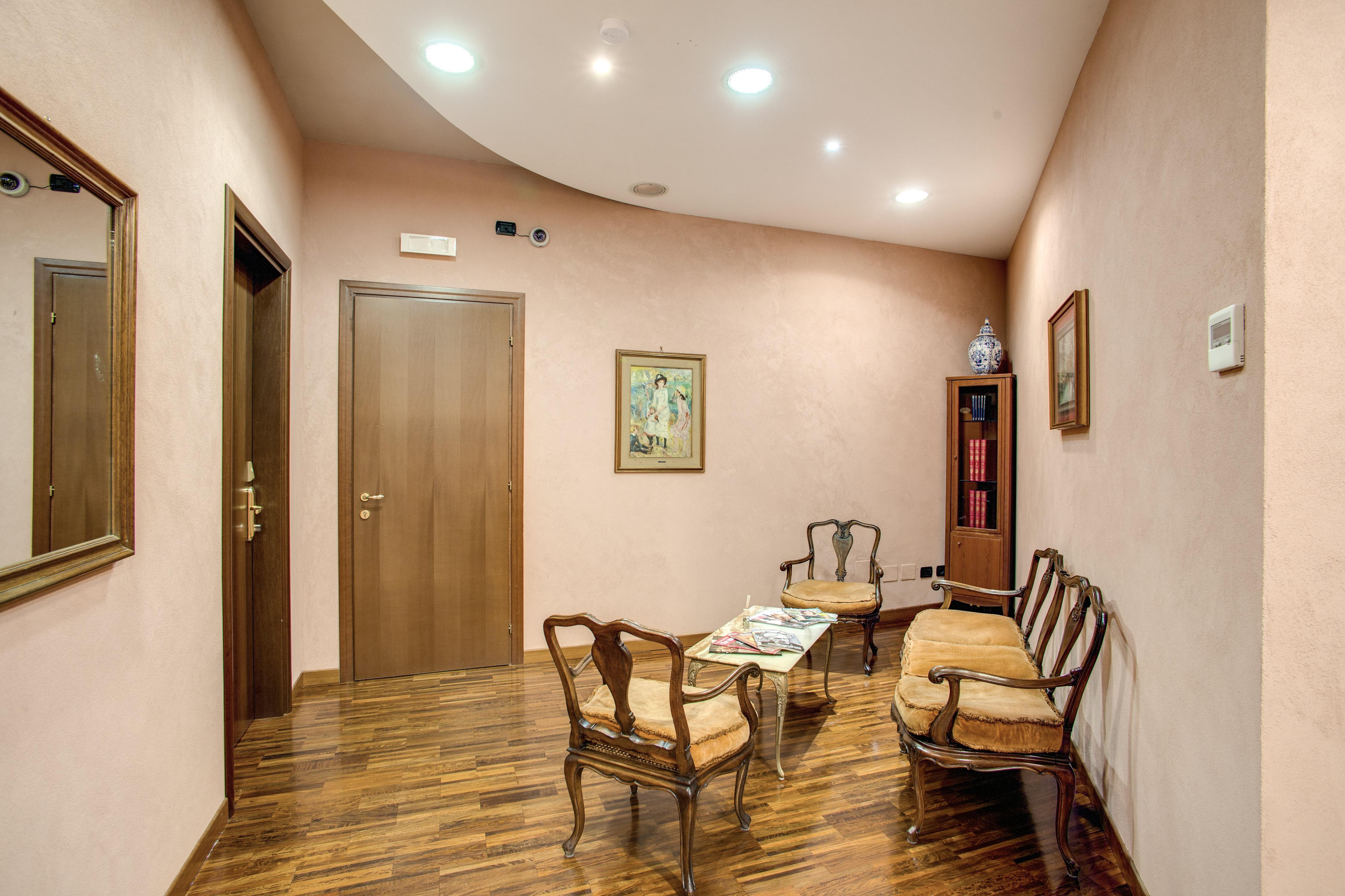 Hotel Roma Tiburtina Metro Екстер'єр фото