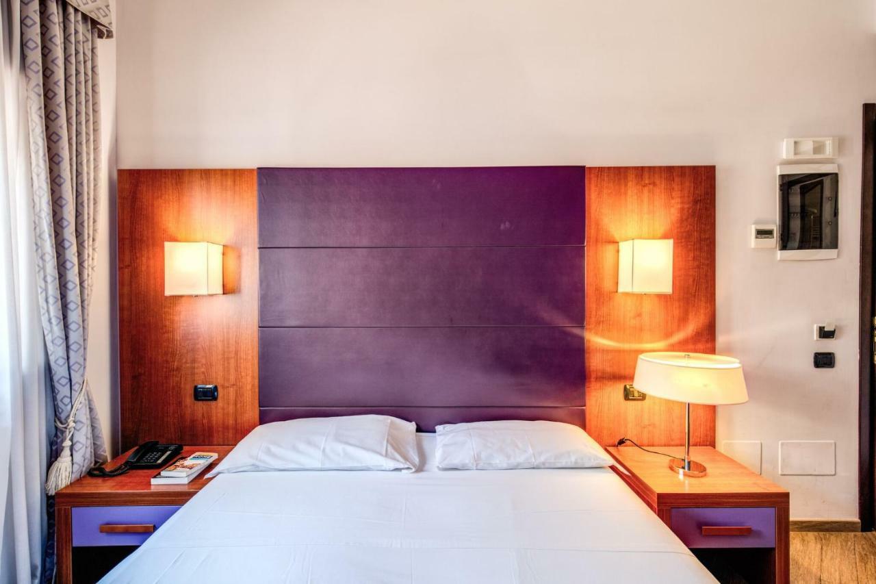Hotel Roma Tiburtina Metro Екстер'єр фото